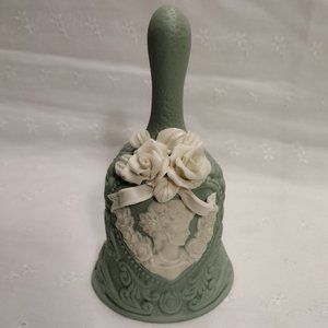 🎬Jasperware Bisque Green Porcelain Cameo Lady & Roses bell